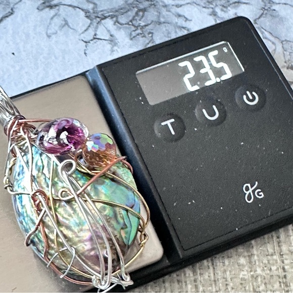 Iridescent Abalone shell Pendant Beaded Accent Artisan Wire-Wrapped Necklace - Picture 7 of 9